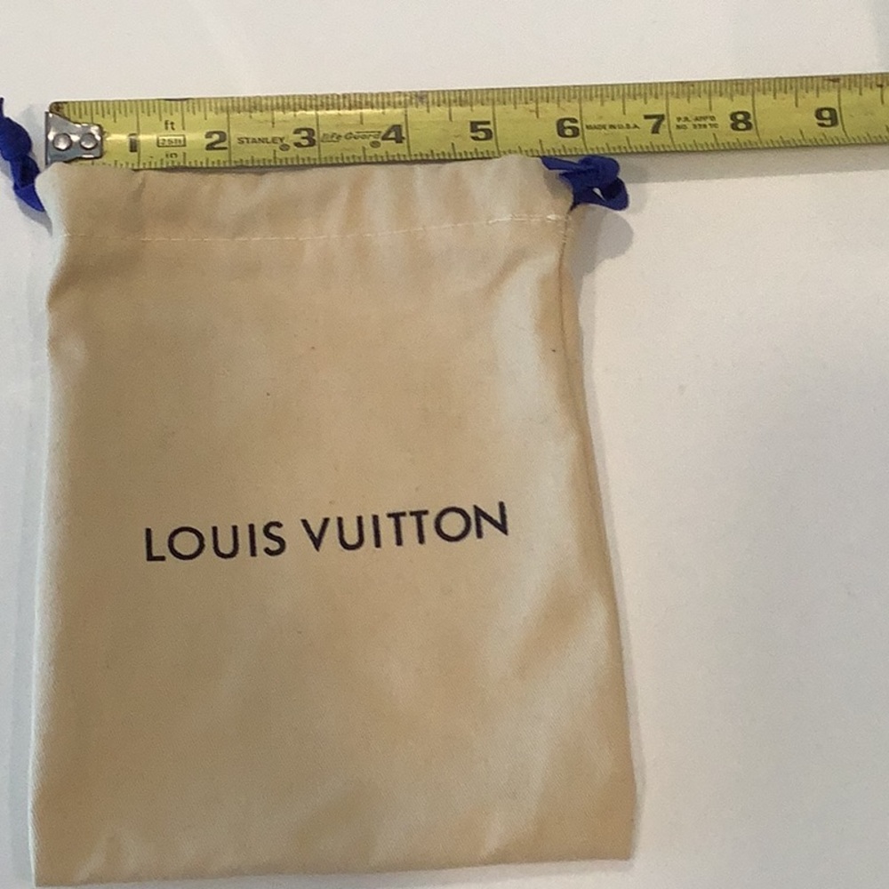 LOUIS VUITTON & CHANEL DUST BAGS - Picture 5 of 12